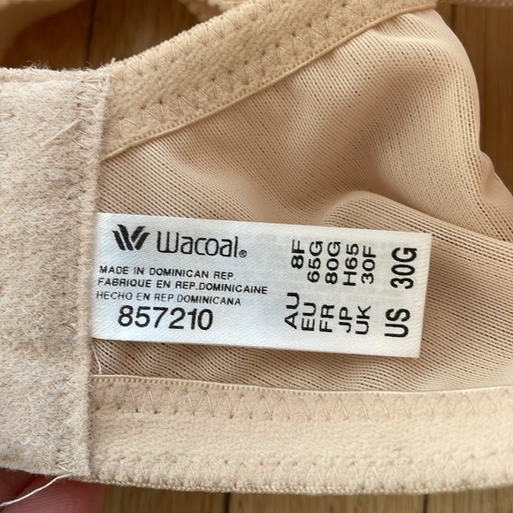 Wacoal Effects Minimizer Bra. Size 30G - Picture 3 of 3
